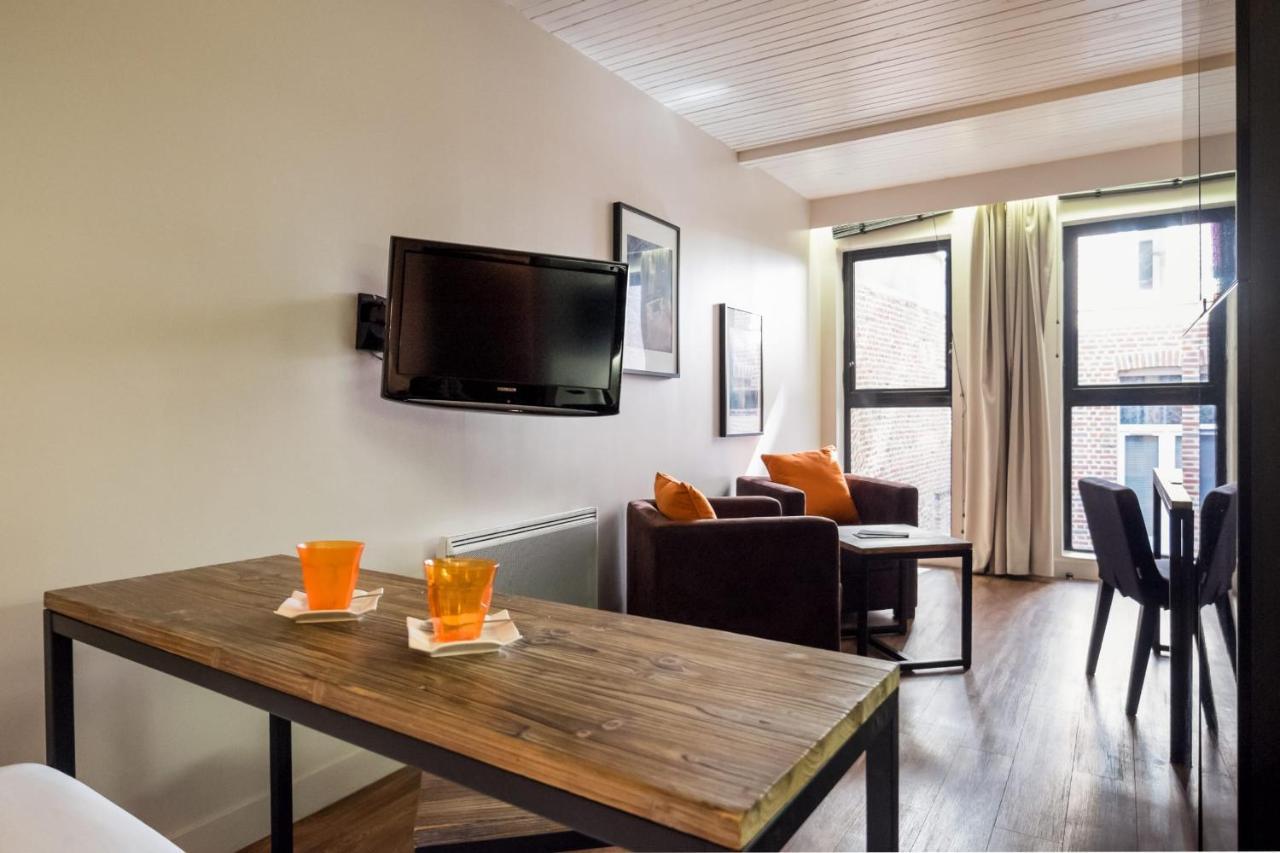 ליל Vieille Bourse - Studio Close To Stations And Old City - Welkeys מראה חיצוני תמונה