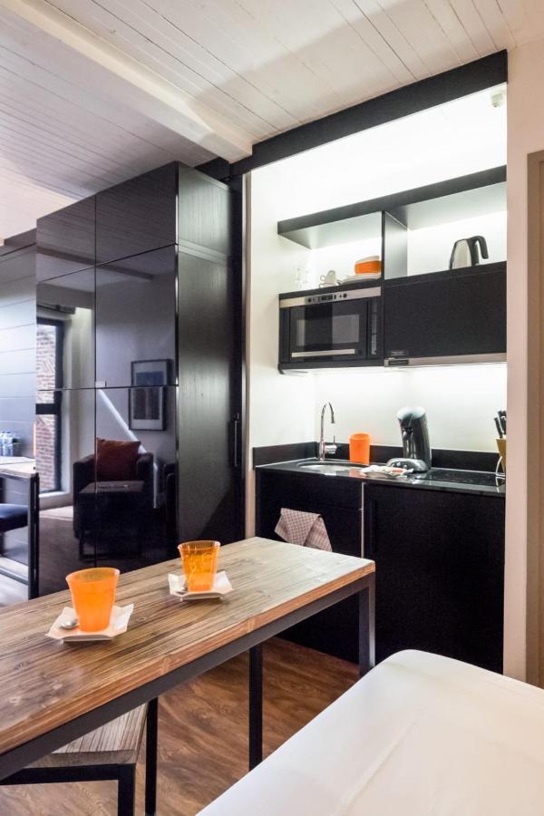 ליל Vieille Bourse - Studio Close To Stations And Old City - Welkeys מראה חיצוני תמונה
